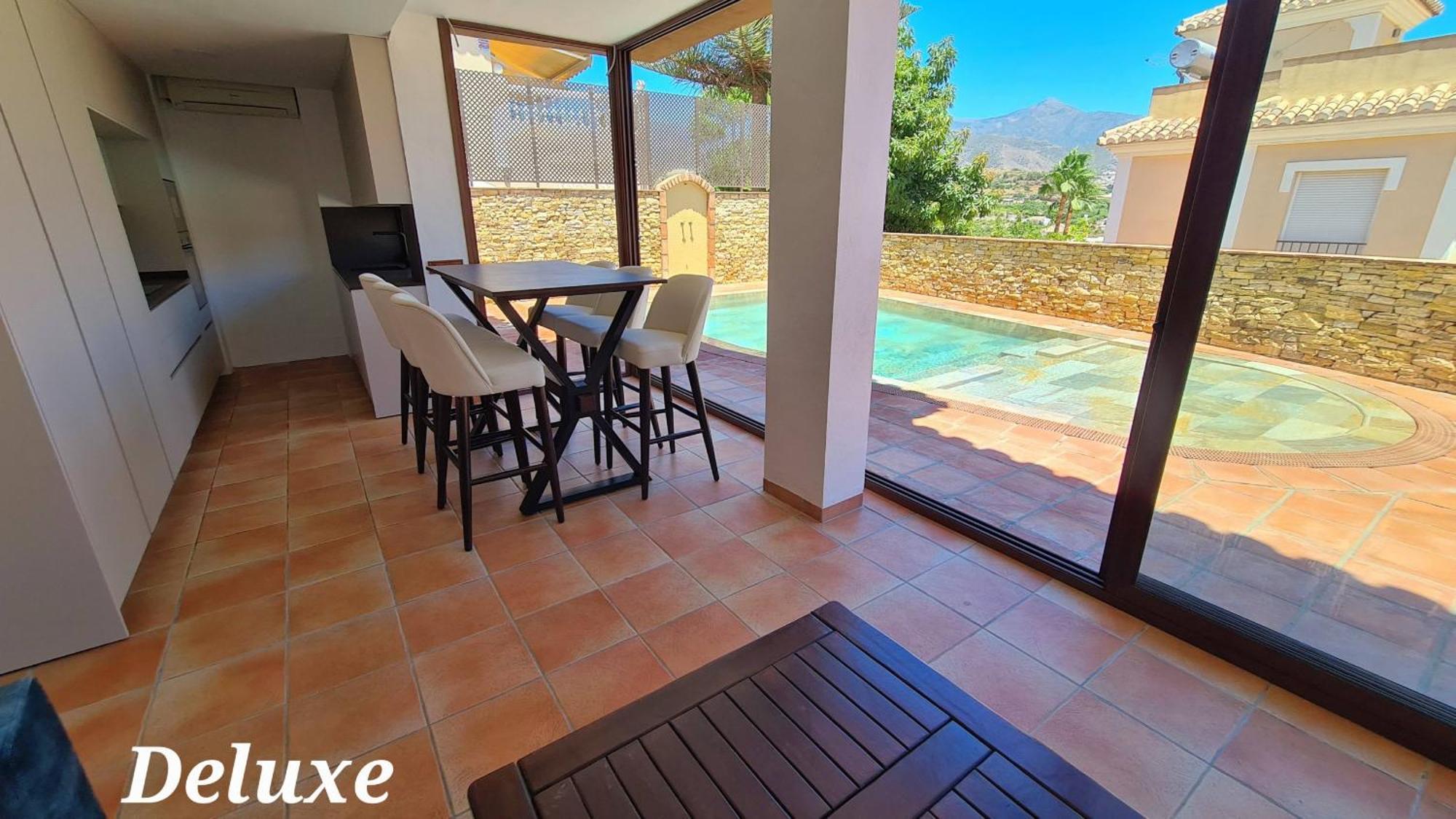 Villa Deluxe Nerja Silhouse المظهر الخارجي الصورة