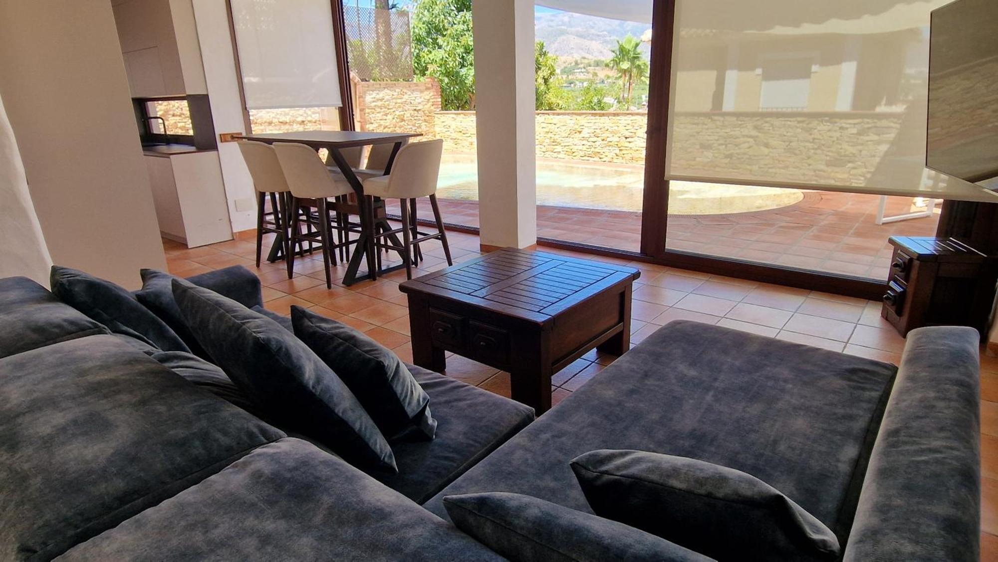 Villa Deluxe Nerja Silhouse المظهر الخارجي الصورة